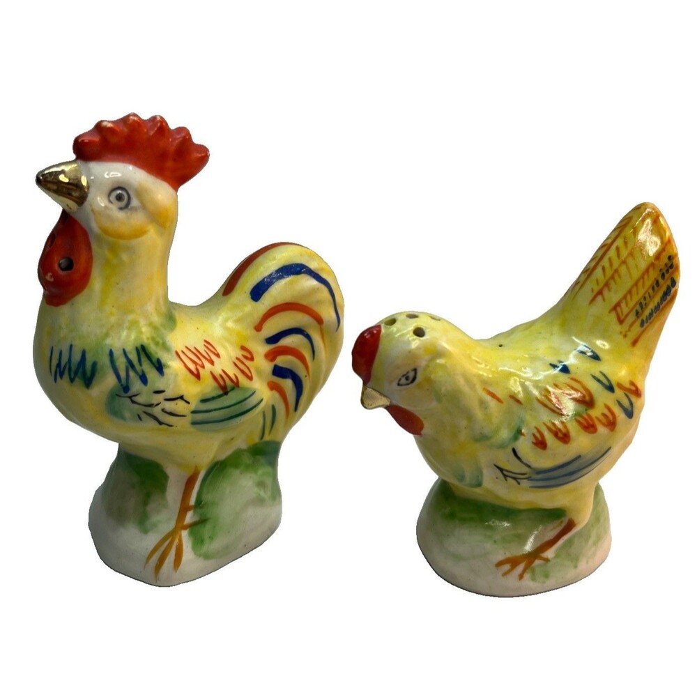 Occupied Japan Vtg Chicken & Rooster Hand Painted Salt Pepper Porcelain Shakers